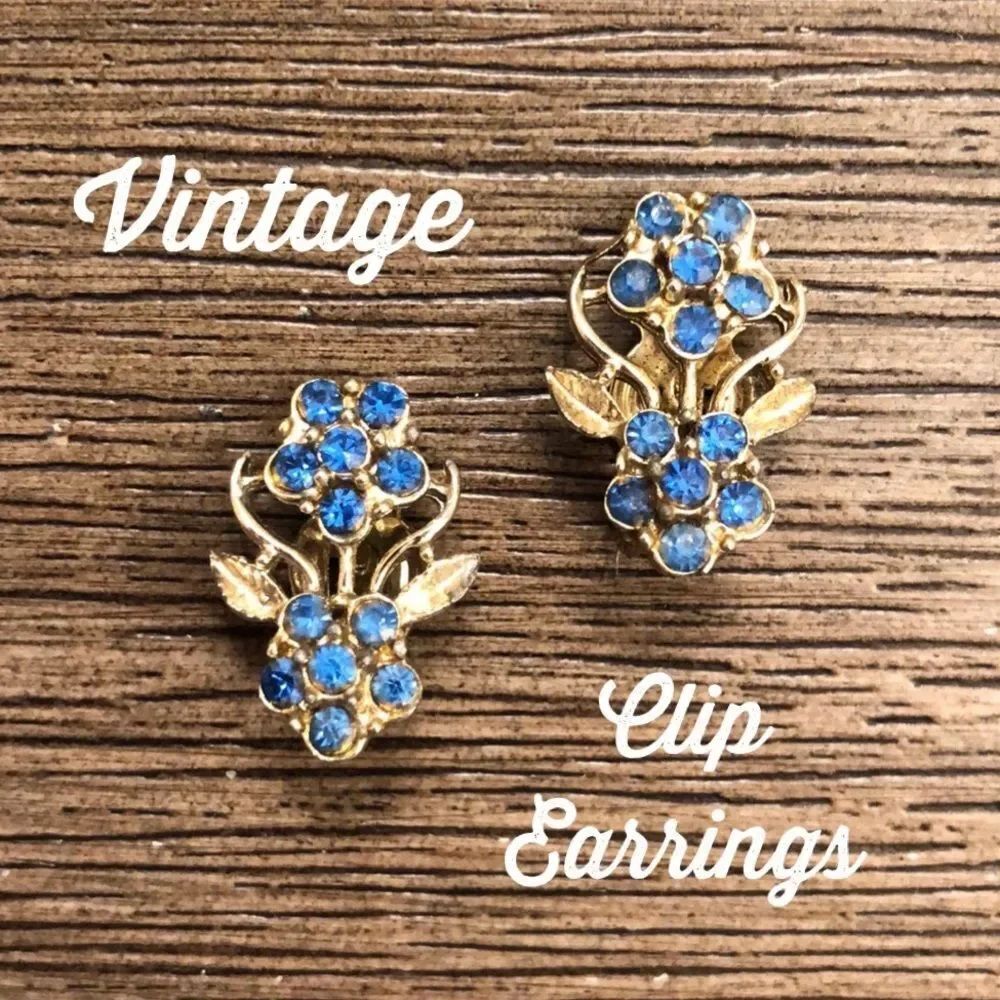 Vintage Double Blue Flower Rhinestone Clip Earring